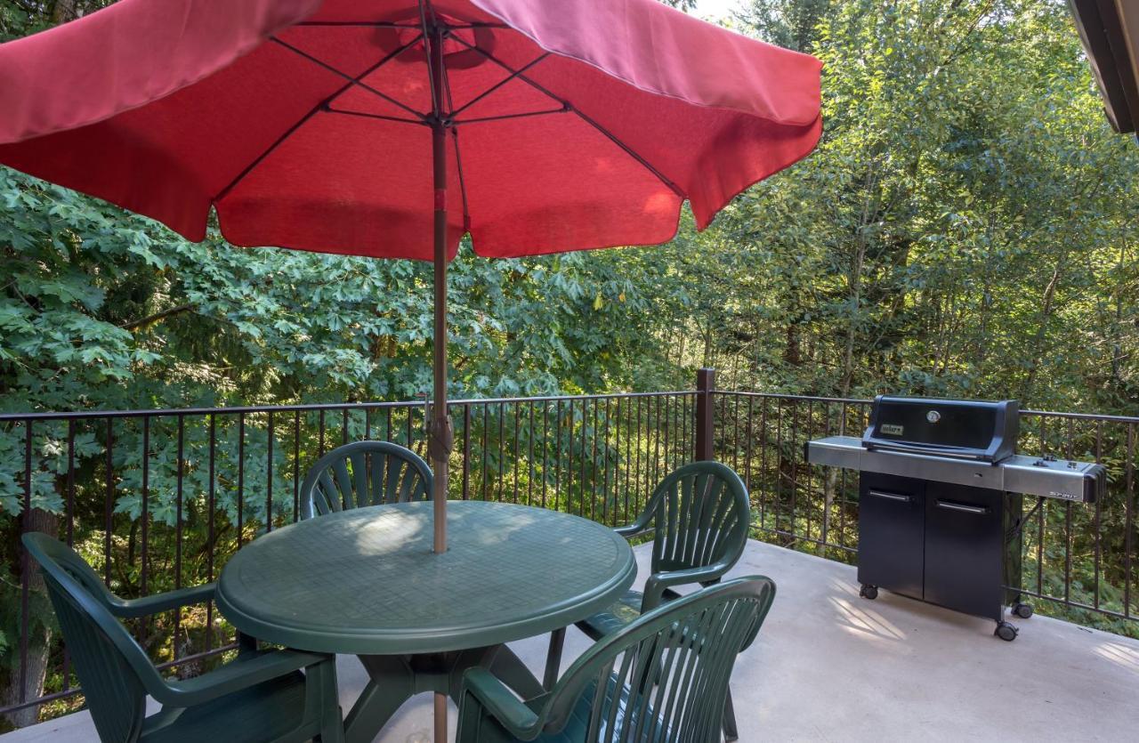 Whispering Woods Resort Welches Exterior foto